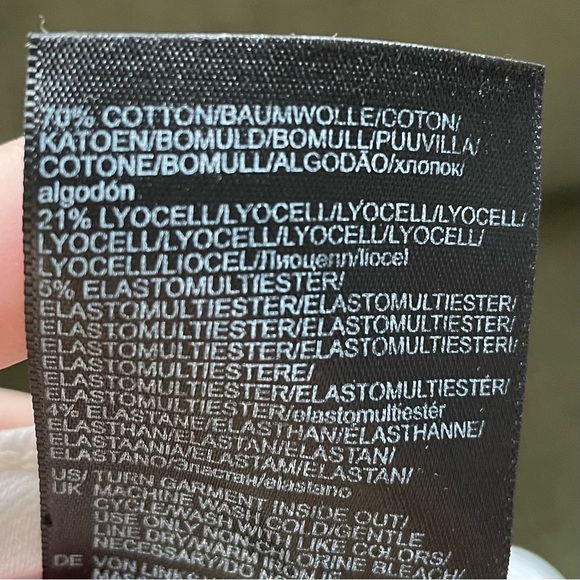 NYDJ Bundle of Two Pairs White Black Curves 360 Denim Pants Jeans Casual - Picture 8 of 12